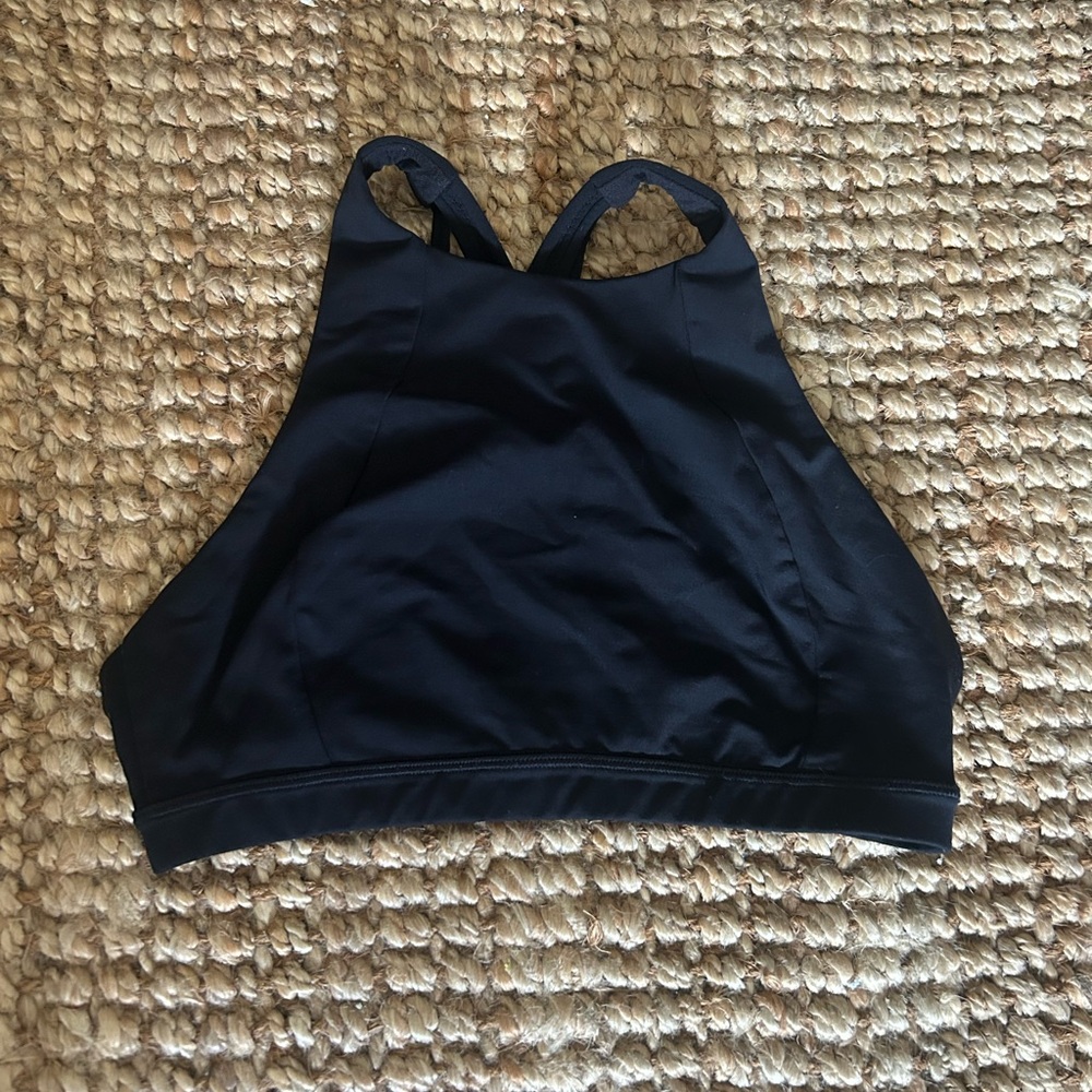 Lululemon Women's 6 Black Free to Be Serene HighNeck Sports Bra Strappy Back
